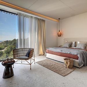 Umani Hotel - Free Beach - Free Parking